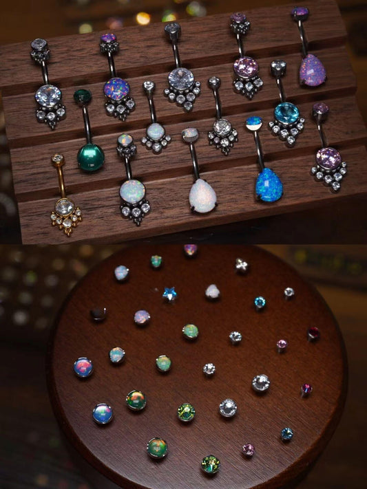 Why Do People Choose Jewelry? Exploring the Emotional, Social, and Cultural Values Behind Jewelry Selection