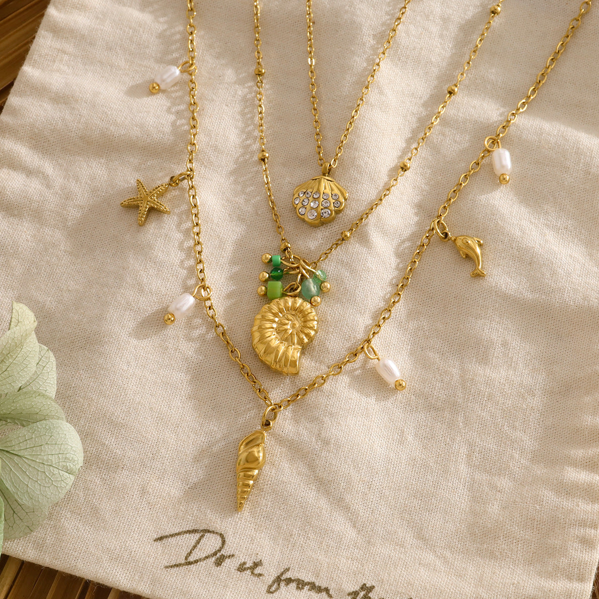 18K Gold Plated Titanium Steel Ocean Style Starfish Shell Conch Pendant Necklace with Crystal and Pearl