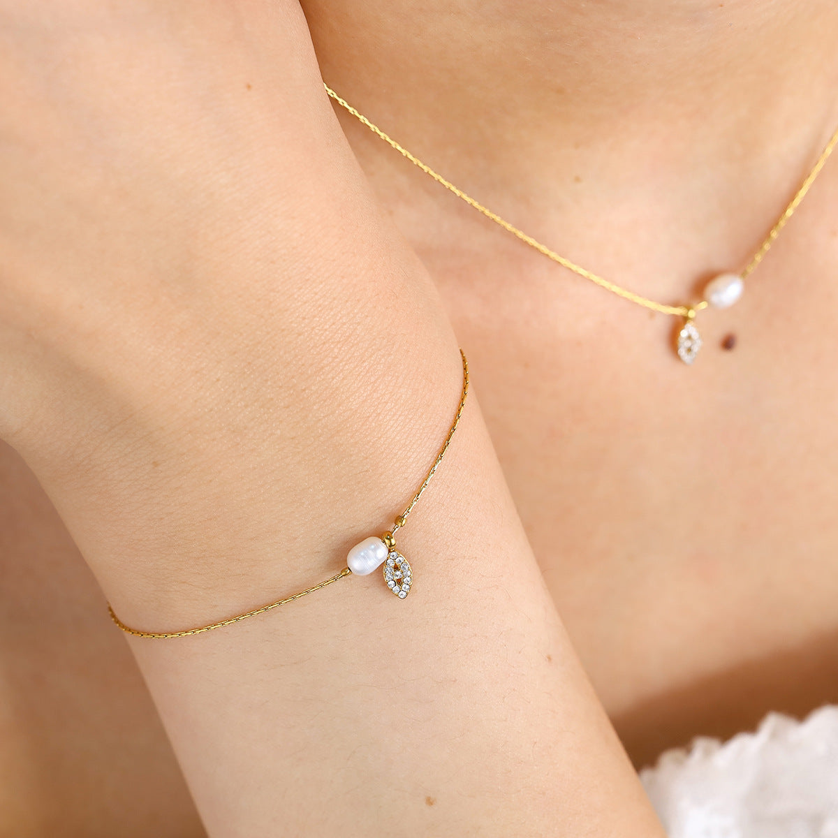 Elegant Pearl & Evil Eye Pendant Necklace & Bracelet Set – 18K Gold Plated Titanium Steel, Adjustable Length