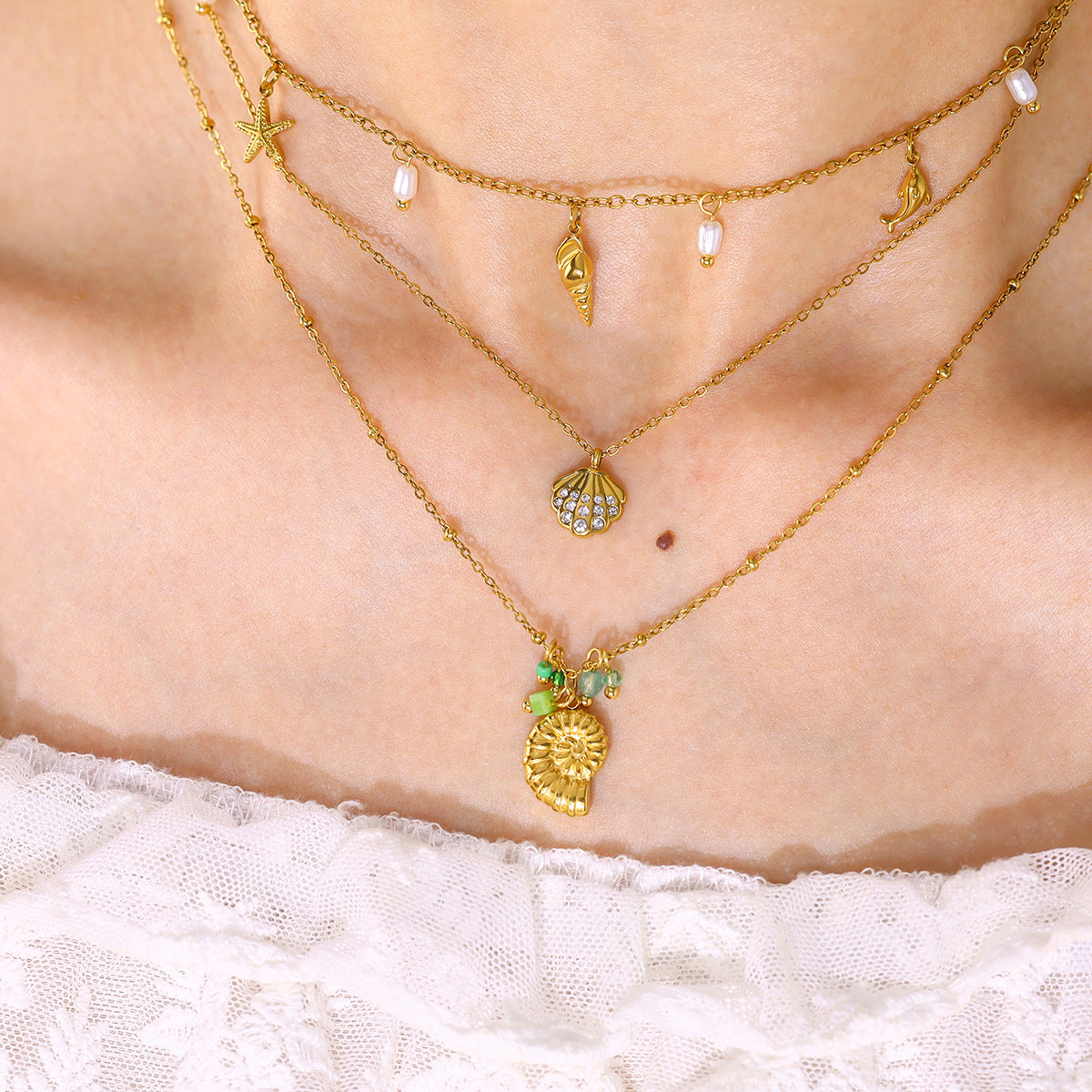 18K Gold Plated Titanium Steel Ocean Style Starfish Shell Conch Pendant Necklace with Crystal and Pearl