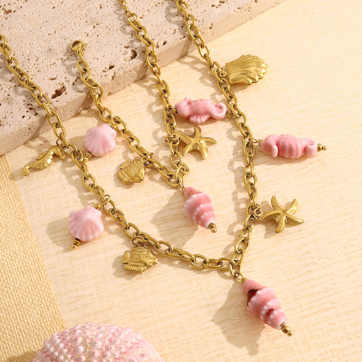 18K Gold Plated Stainless Steel Creative Beach Style Starfish Shell Seahorse Conch Pendant Ceramic Clavicle Necklace Bracelet Set