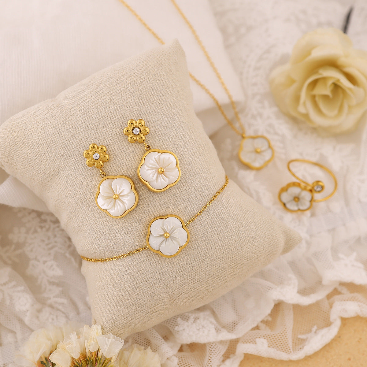 18K Gold Plated Titanium Steel Flower Pendant Necklace, Bracelet & Ring | Elegant Fashion Jewelry Set