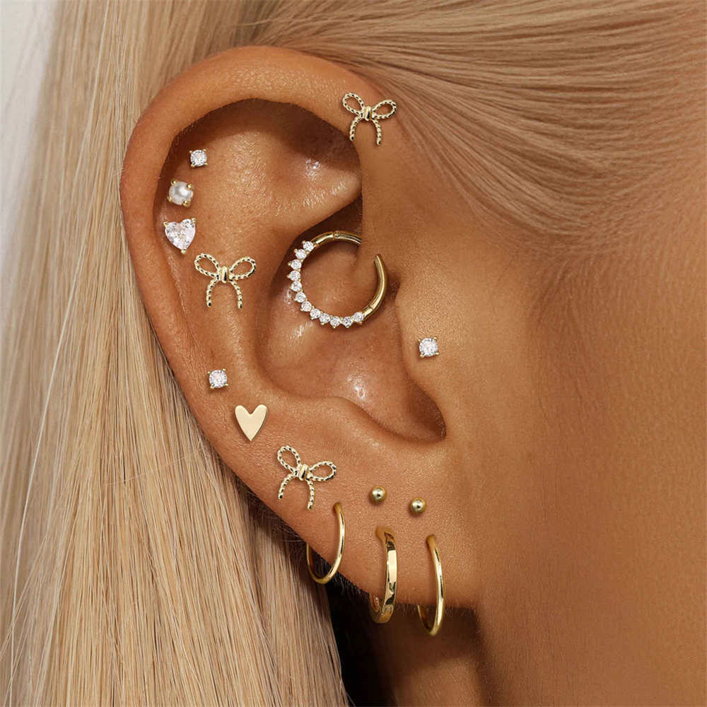 14K Solid Gold Bow Stud Earrings – Dainty Ribbon Design for Everyday Elegance