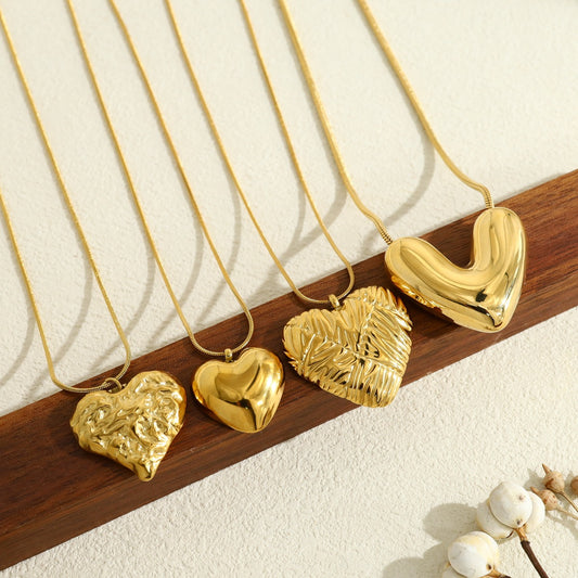Vintage Heart-Shaped Necklace Set – 18K Gold Plated Titanium Steel Heart Design