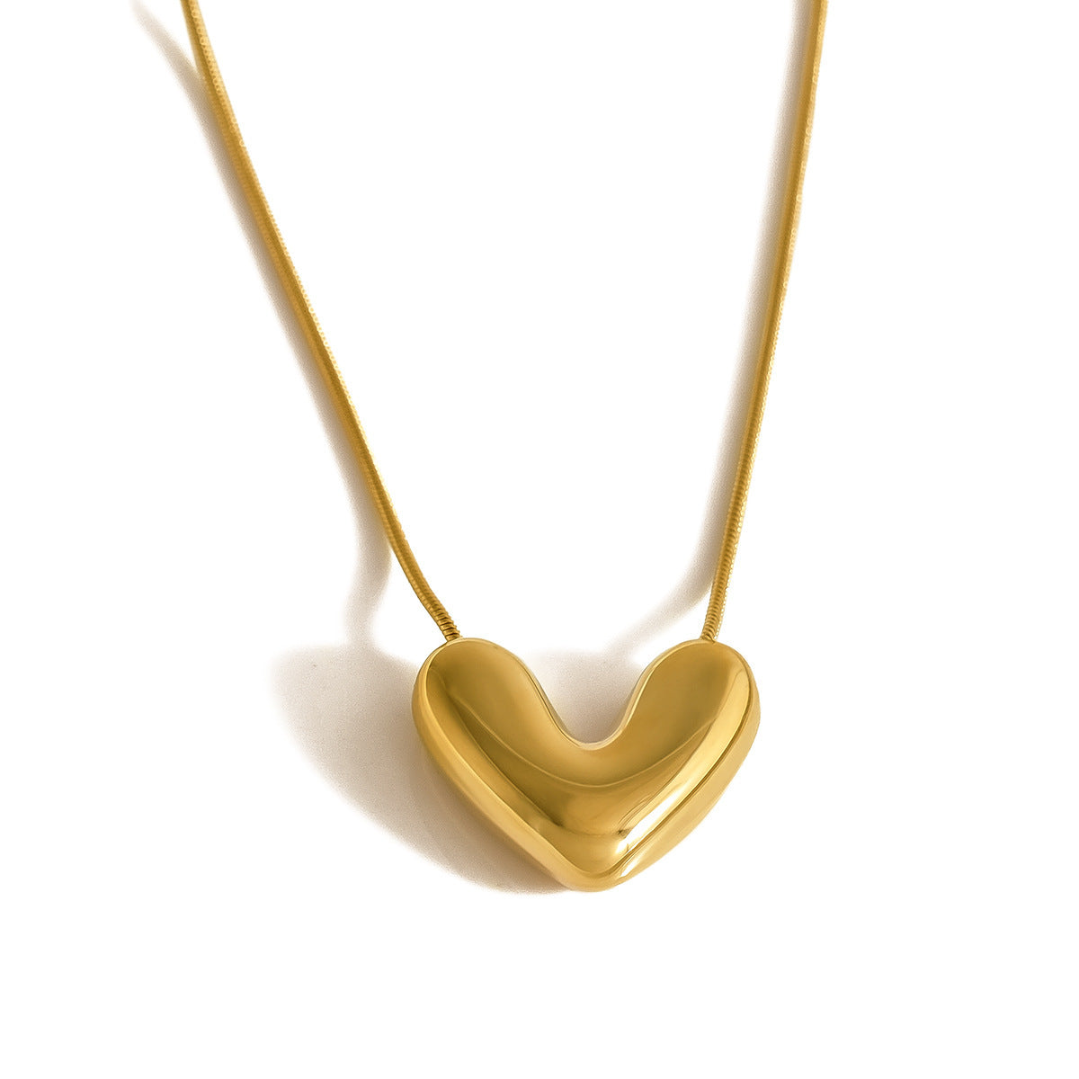 Vintage Heart-Shaped Necklace Set – 18K Gold Plated Titanium Steel Heart Design