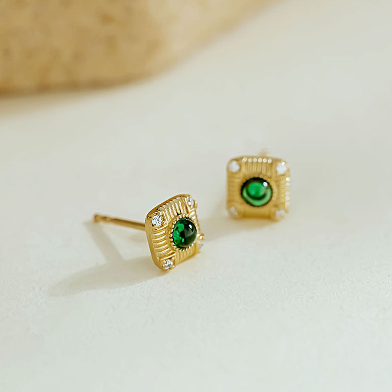 14K Solid Gold Moissanite Vintage Stud Earrings – Elegant & Timeless Jewelry