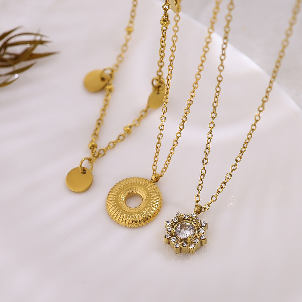 18K Gold Plated Stainless Steel Crystal Flower, Circle & Disc Pendant Necklaces – Elegant High-End Jewelry Collection