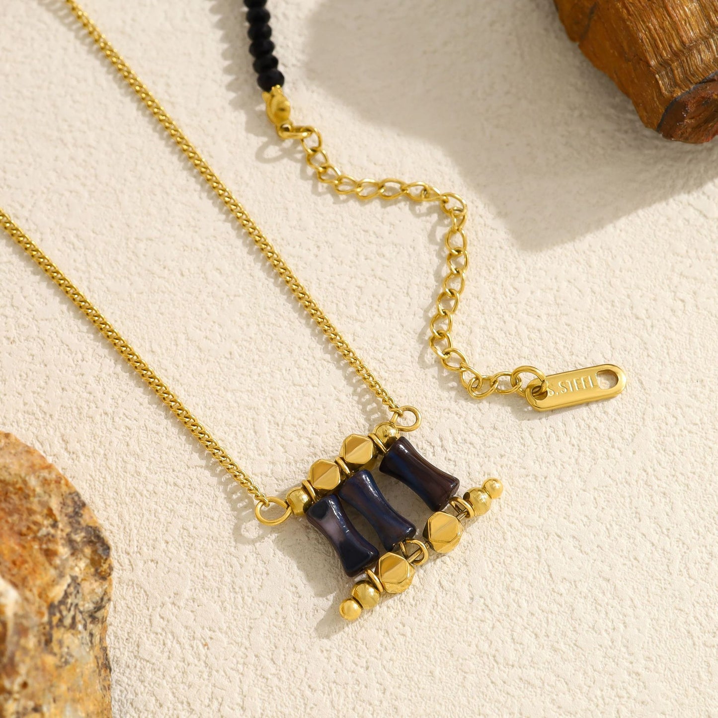 18K Gold Plated Titanium Steel Natural Stone Pendant Necklace & Bracelet Set – Non-Fading Luxury Design