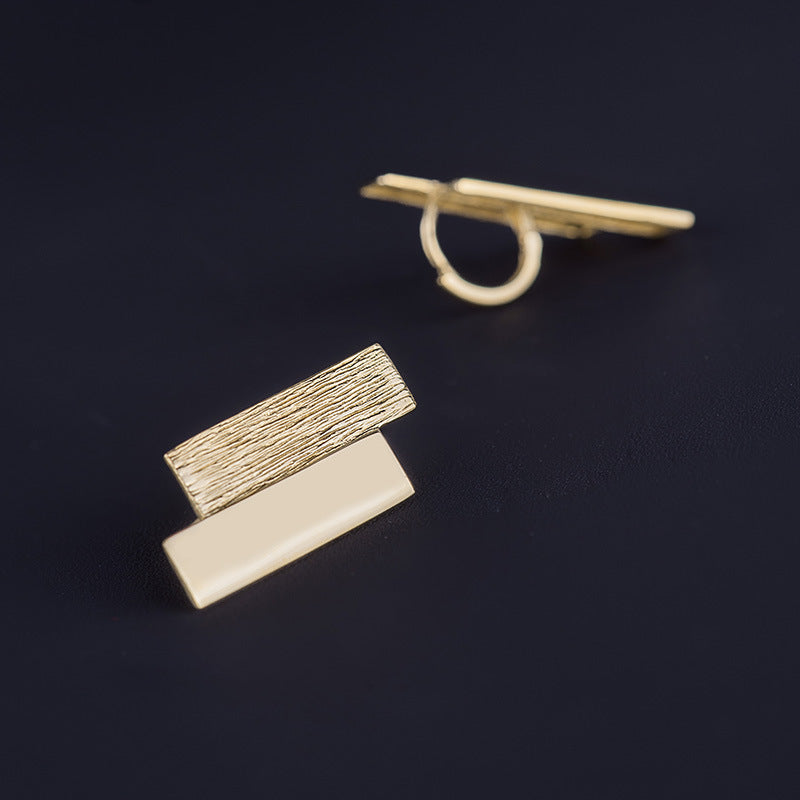 14K Gold Rectangular Matte & Polished Stud Earrings – Modern Minimalist Jewelry for Daily Wear