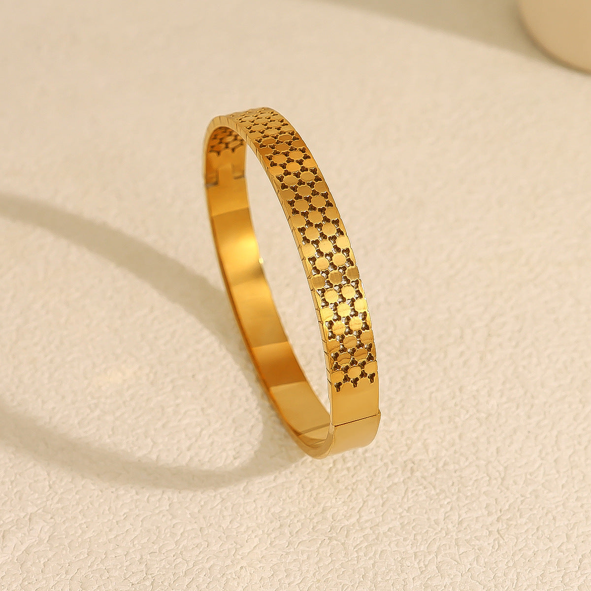 18K Gold Plated Titanium Steel Geometric Hollow Bangle Simple Fashion Bracelet Jewelry