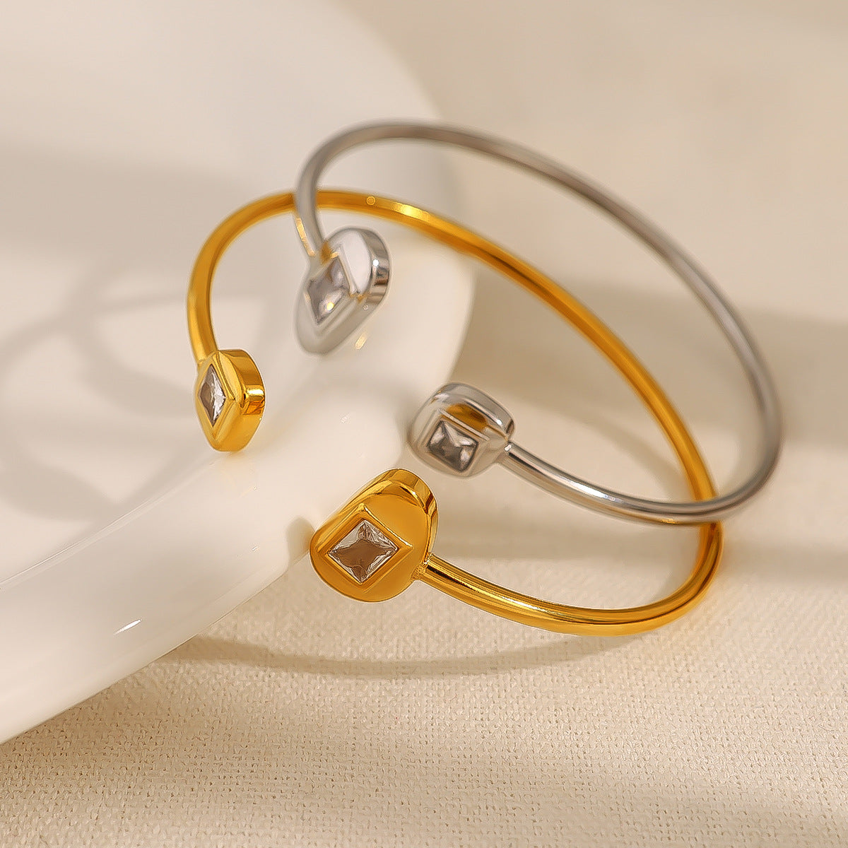 Zircon Open Elastic Bangle – 18K Gold-Plated Titanium Steel Jewelry