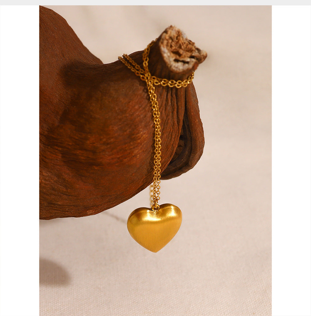 18K Gold-Plated Titanium Stainless Steel Brushed Texture Heart Pendant Necklace | Simple & Elegant Jewelry Collection