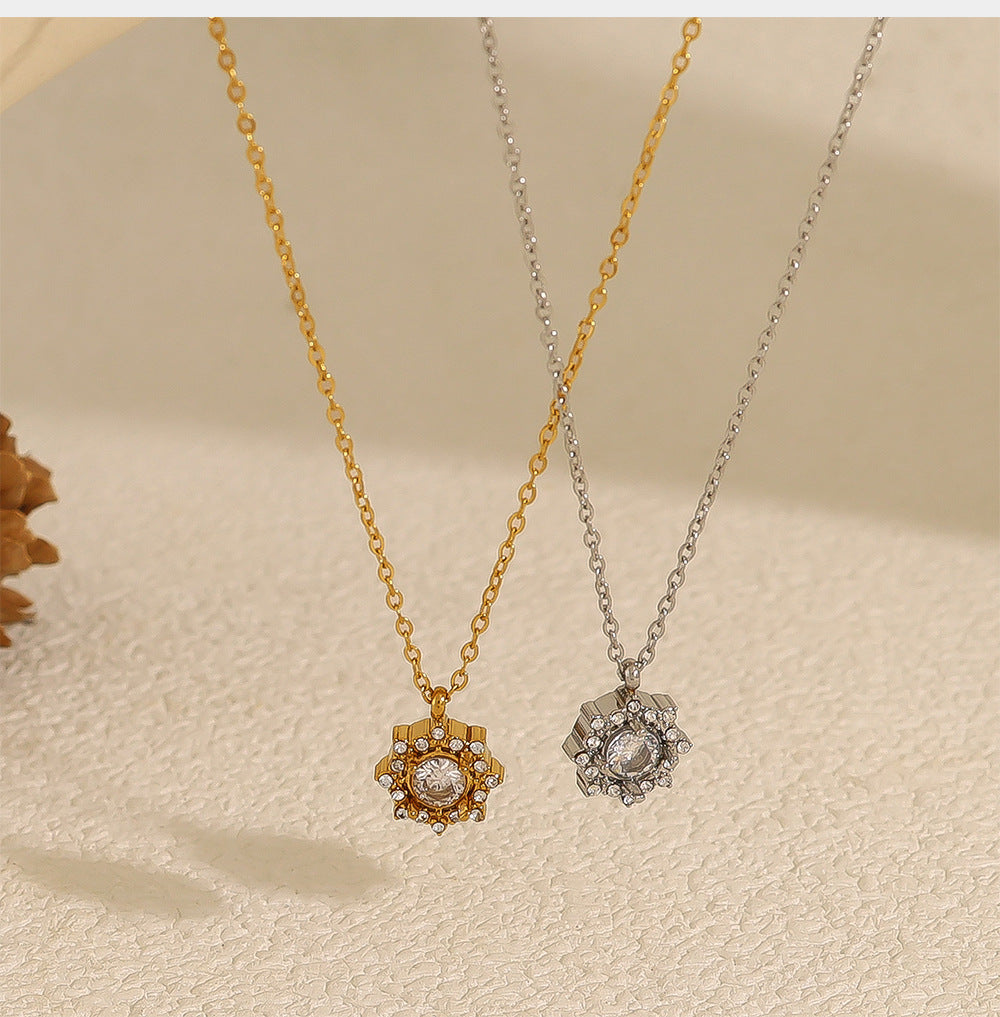 18K Gold Plated Titanium Steel Flower Crystal Pendant Necklace - Simple Fashion Jewelry