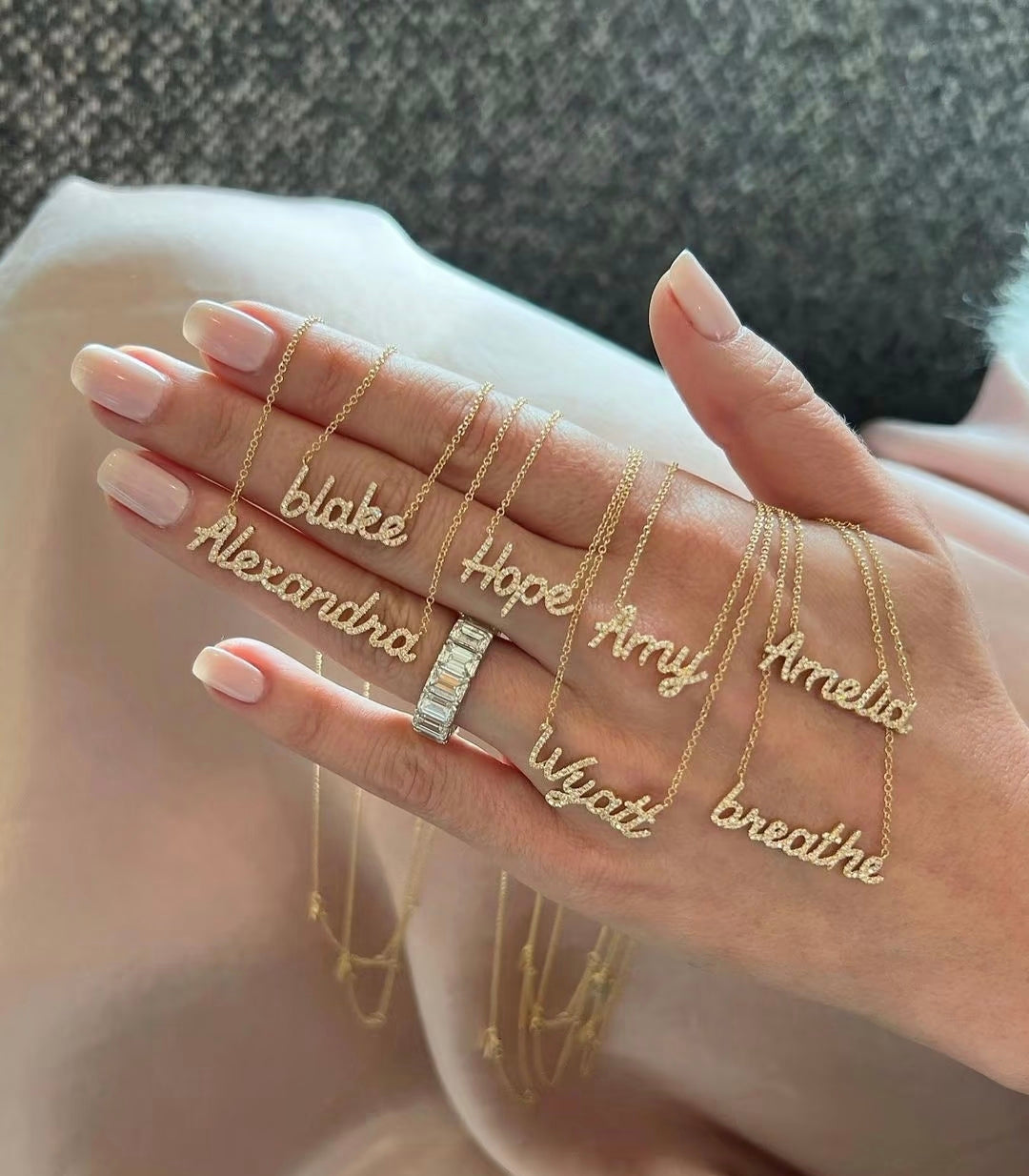 Jewelry Customization Services | Custom Earrings, Necklaces, Rings, Lip Piercings, Belly Button Rings, Anklets | Premium Custom Jewelry | Wanti Jewelry