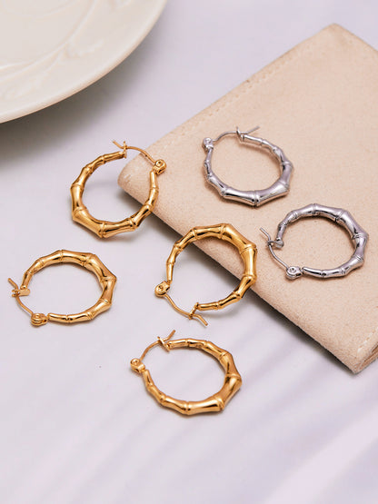 U-Shape Bamboo Texture Hoop Earrings – Minimalist Geometric Stainless Steel Earrings | WANTI Jewelry