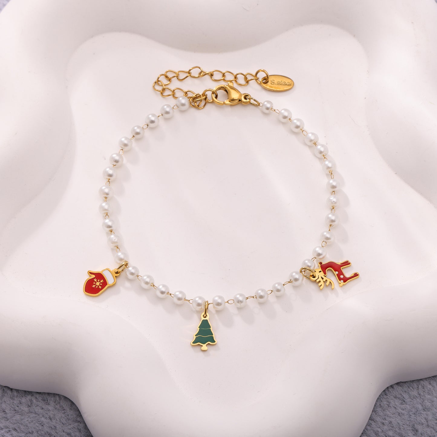 Christmas Tree Reindeer Glove Pendant Imitation Pearl Enamel Necklace & Bracelet Set – Stainless Steel Gold Plated Holiday Jewelry