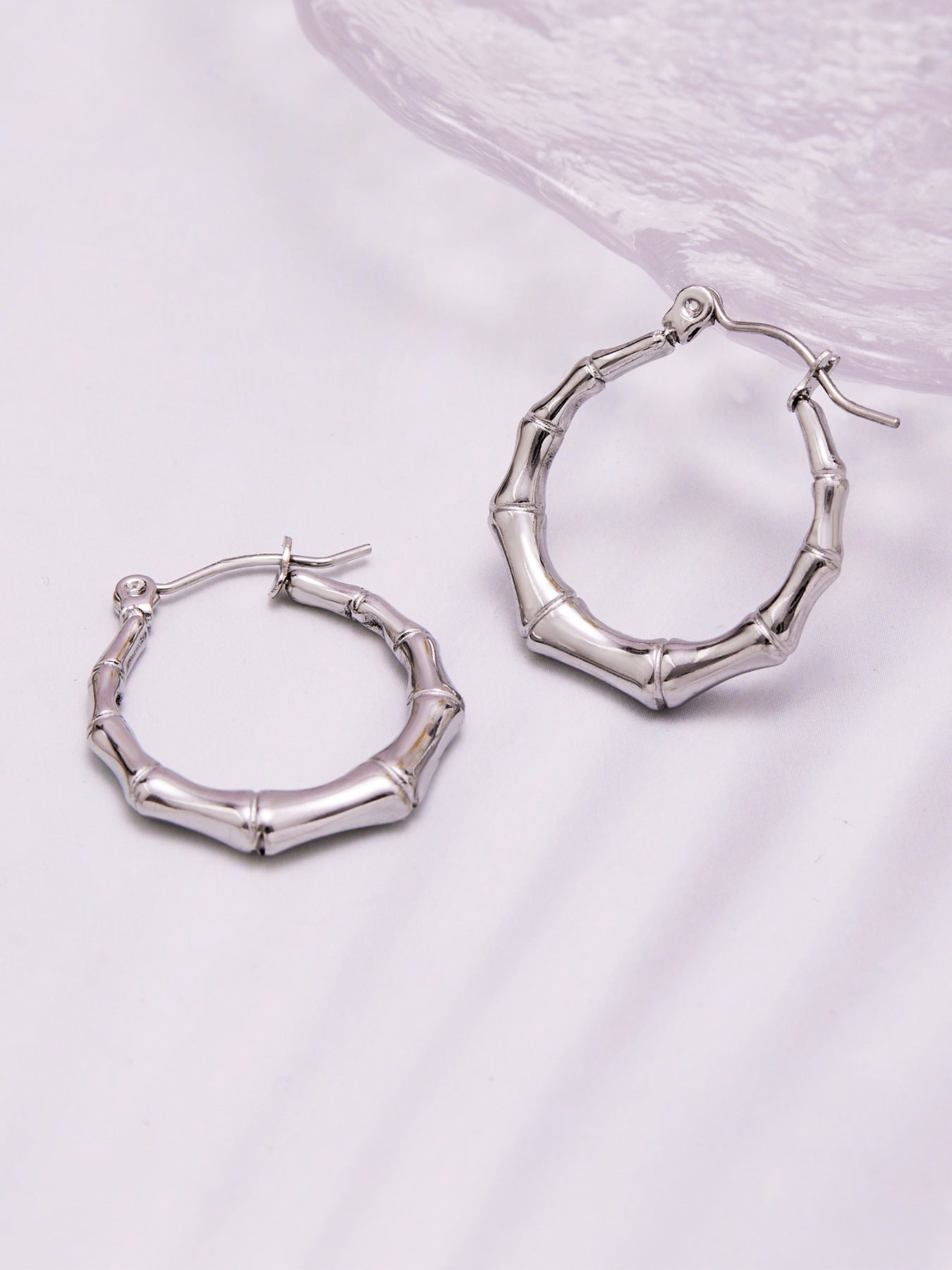 U-Shape Bamboo Texture Hoop Earrings – Minimalist Geometric Stainless Steel Earrings | WANTI Jewelry
