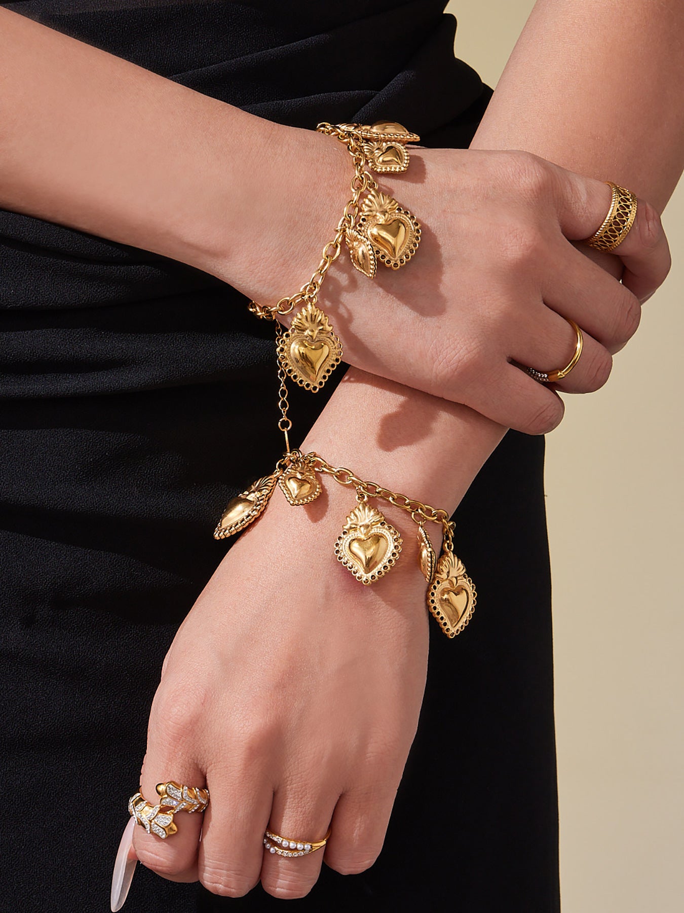 Stainless Steel Strawberry & Sunflower Jewelry Set – Necklace · Bracelet · Earrings