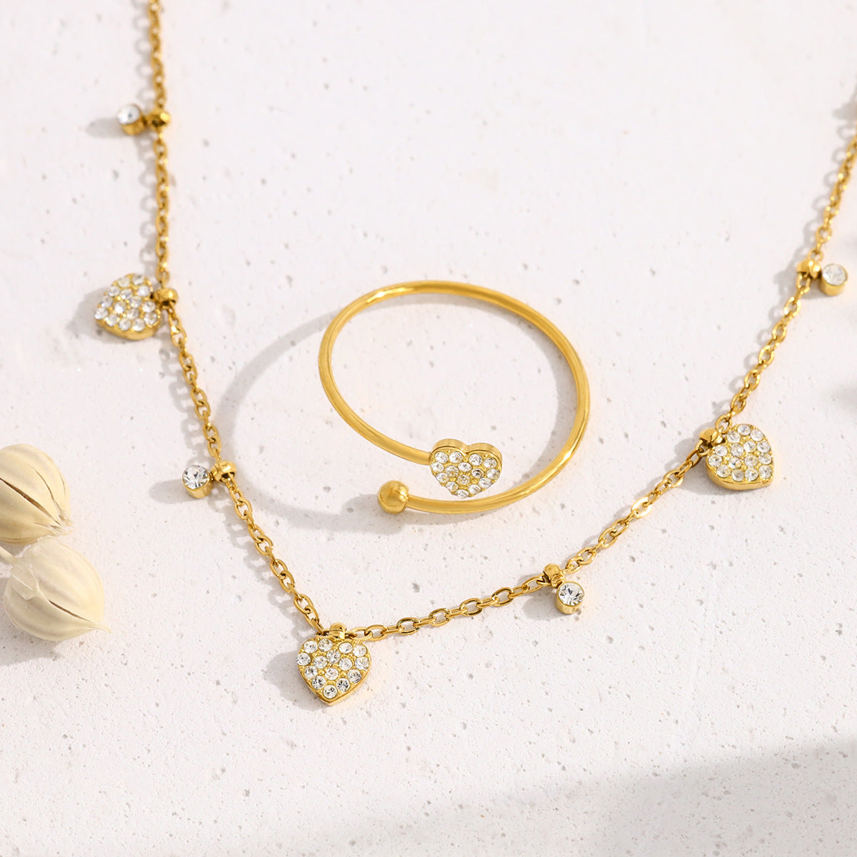 Elegant Heart-Shaped Crystal Necklace & Ring Set – 18K Gold Plated Titanium Steel