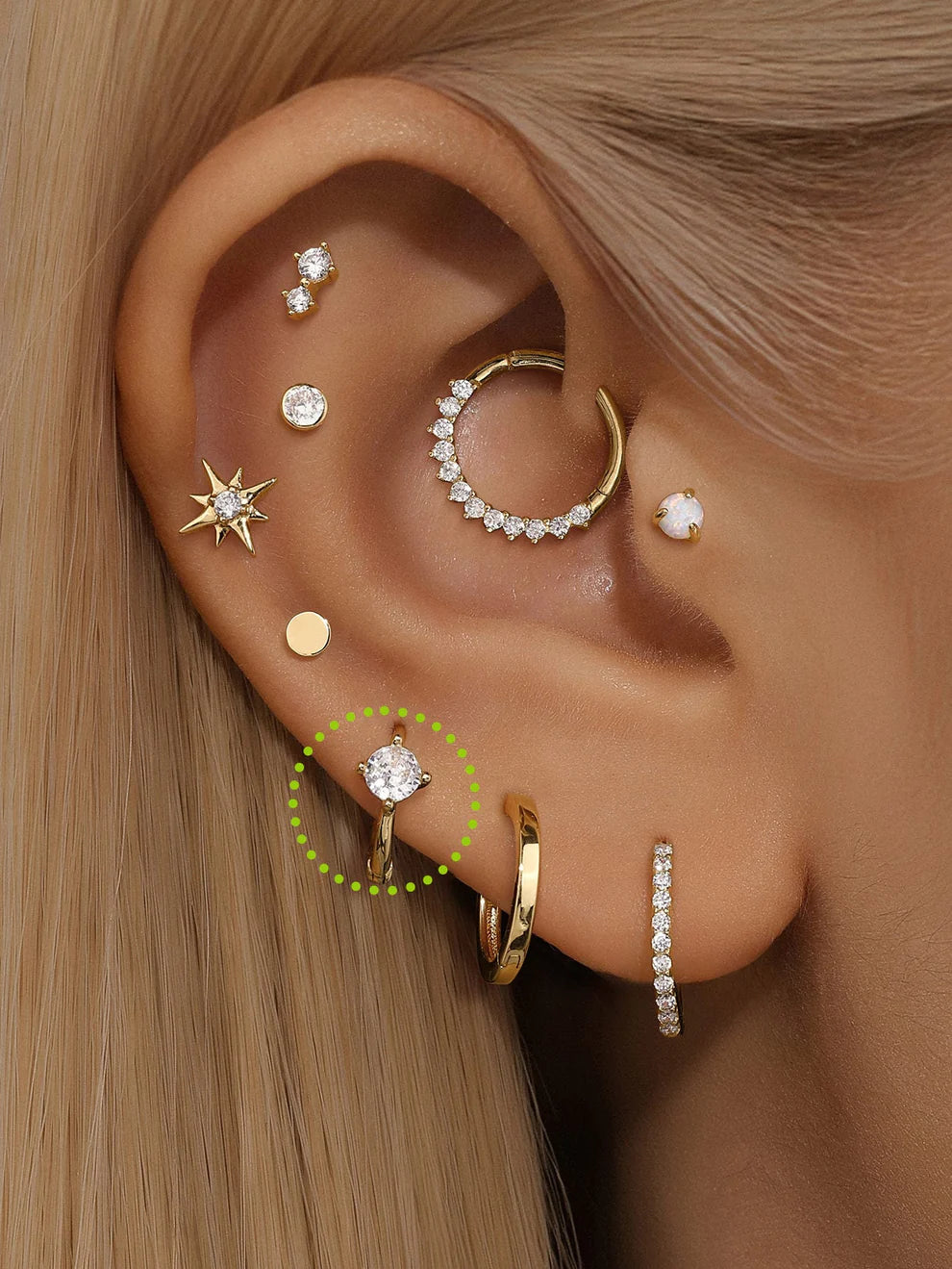 14K Gold Four-Claw Zircon Stud Earrings – Classic & Brilliant