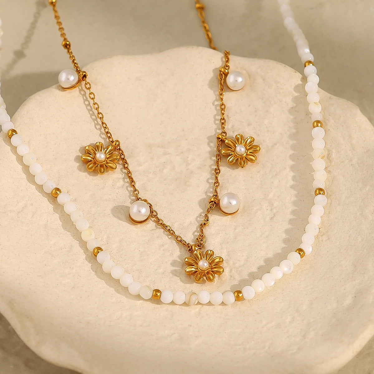 18K Gold Plated Titanium Steel Pearl & Shell Beaded Flower Pendant Necklace | Elegant Fashion Jewelry