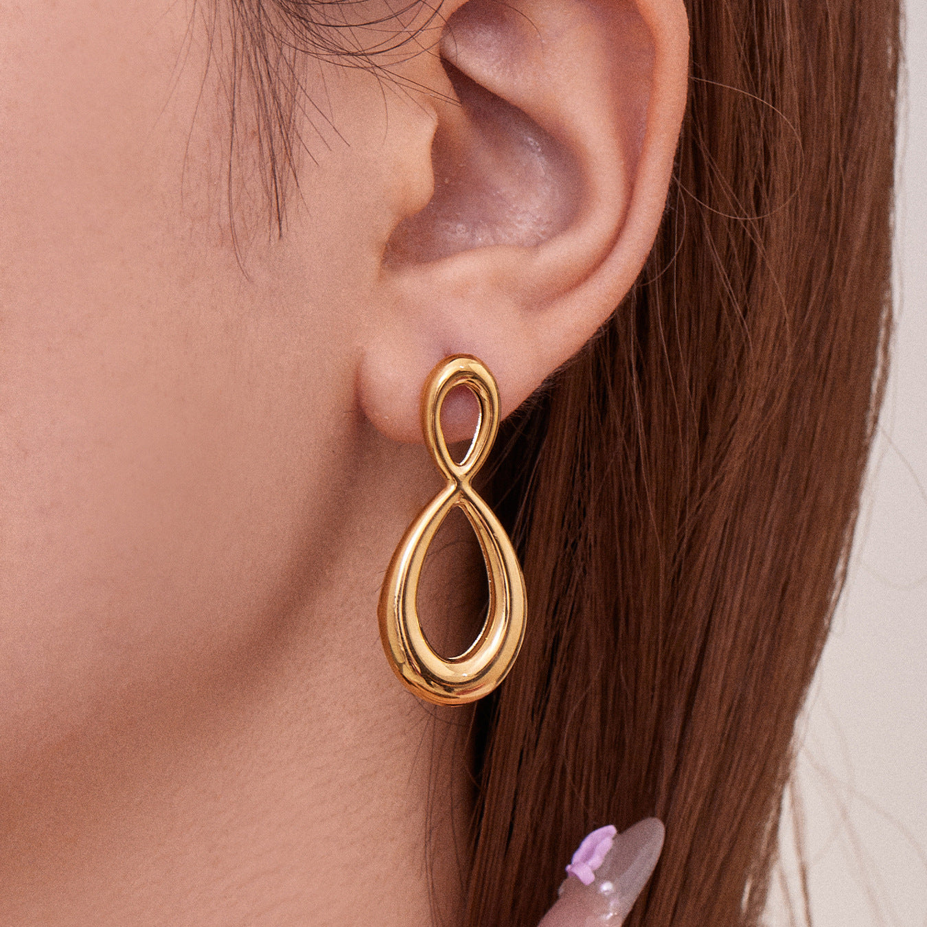 Stainless Steel Retro Geometric Earrings | Figure-8 & Square Shaped Minimalist Hoop Earrings | High-End Fashion Jewelry