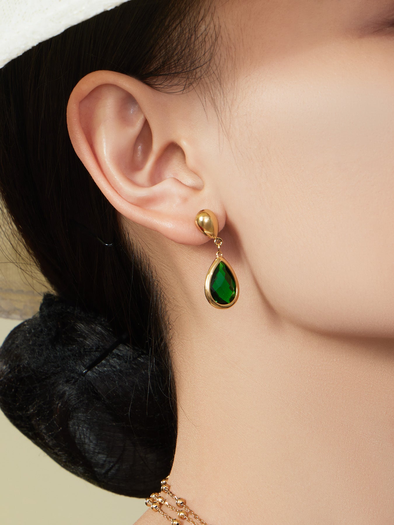 Stainless Steel Oval Gemstone Jewelry Series – Long Pendant Necklace · Bracelet · Drop Earrings | WANTI Jewelry