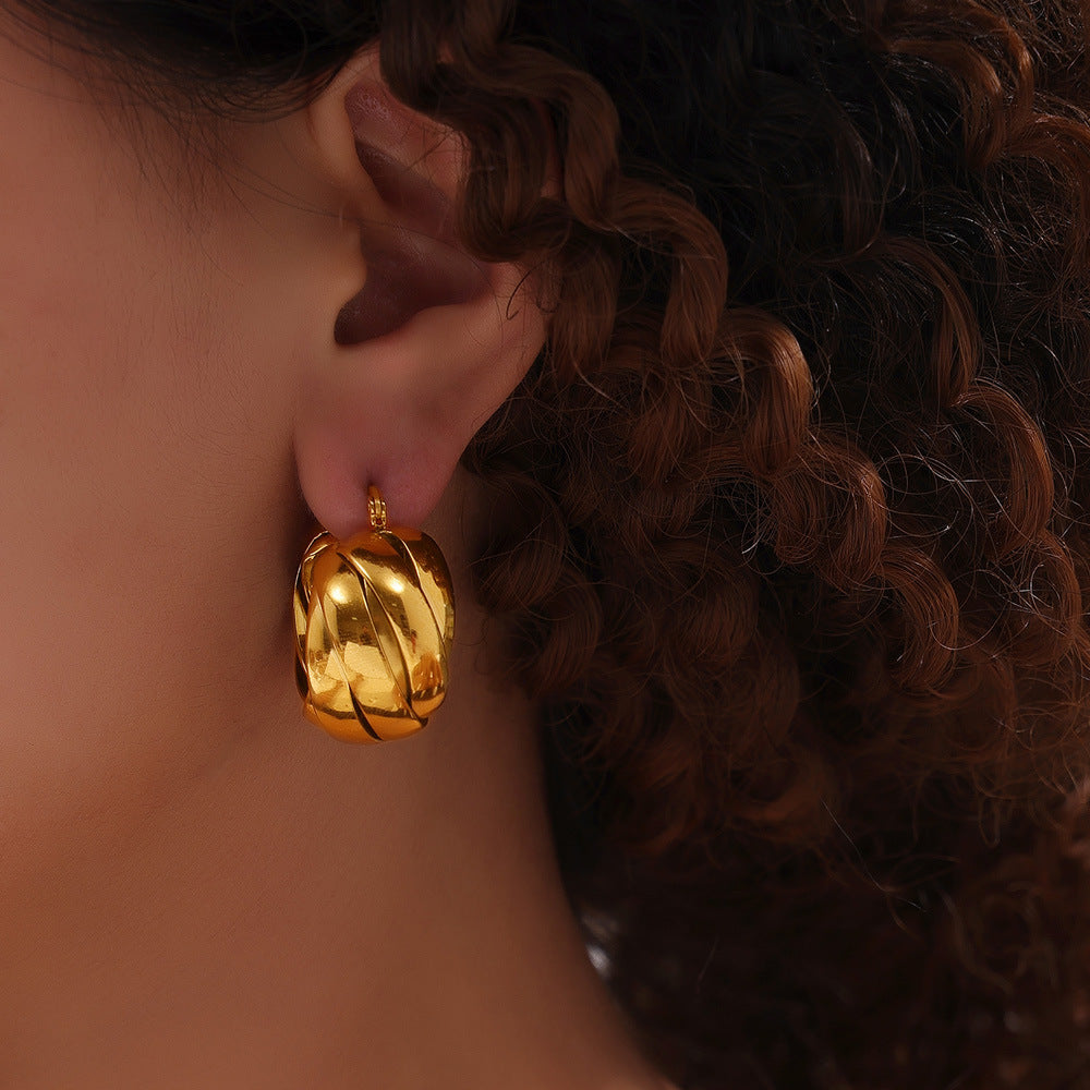 Twisted Rope Hoop Earrings – Vintage Gold Stainless Steel Chunky Ear for Women