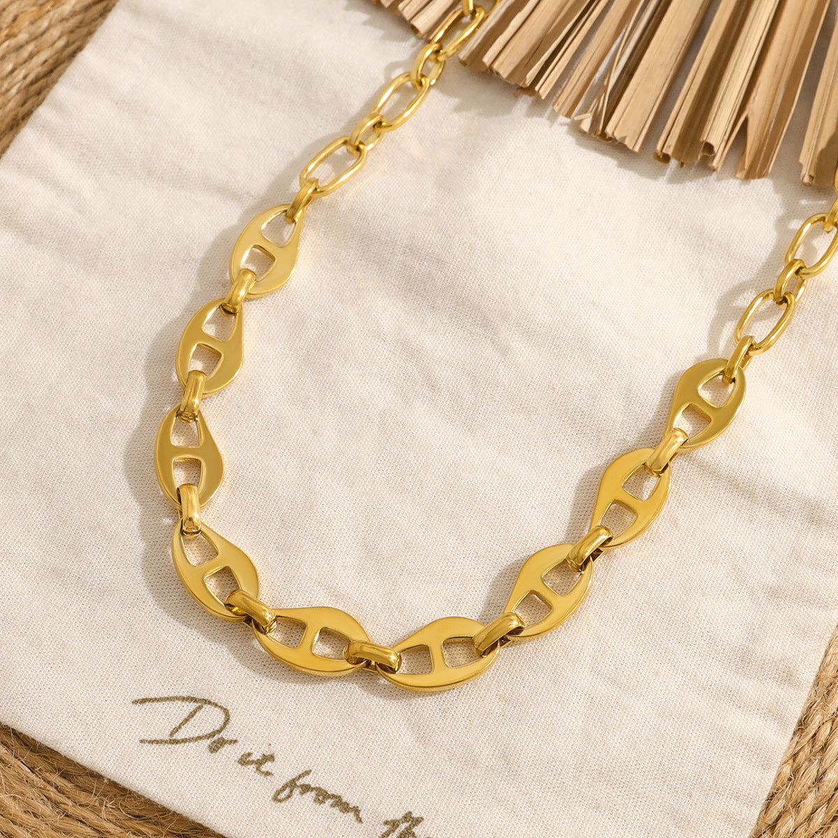 18K Gold Plated Titanium Steel Hip Hop Bold Design Pig Nose Spliced Fashion Necklace