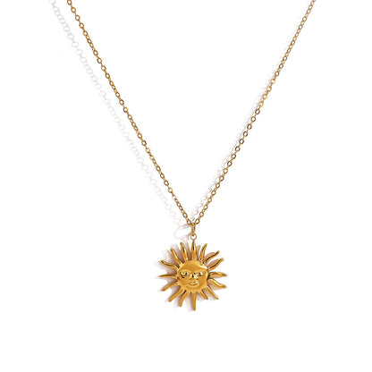 18K Gold Plated Stainless Steel Sun & Star Pendant Necklace – Minimalist Layered Crystal Jewelry for Women