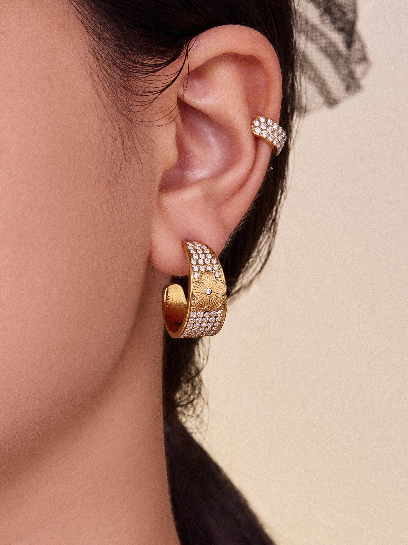Stainless Steel Five-Petal Flower Zircon Earrings – Elegant Floral Drop Earrings, High-End Fashion Jewelry for Women