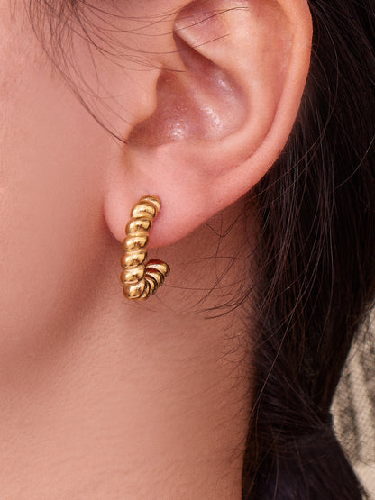 Twisted C-Shaped Hoop Earrings Stainless Steel Minimalist Chic Design – Gold & Two-Tone | WANTI Jewelry
