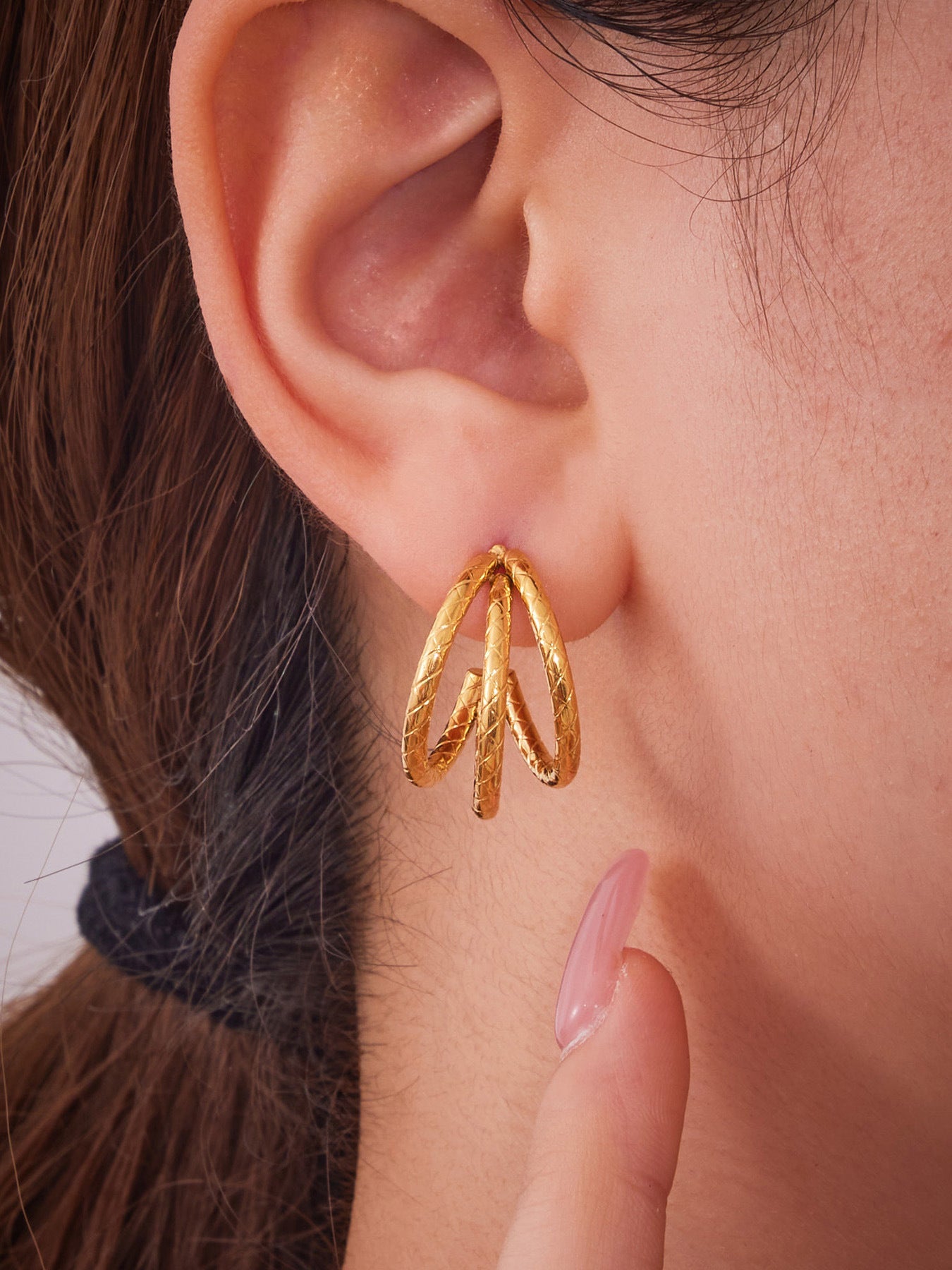 Fashionable Stainless Steel Color-Block Triple Hoop Earrings | Minimalist Geometric Jewelry for Women | Trendy Statement Accessories