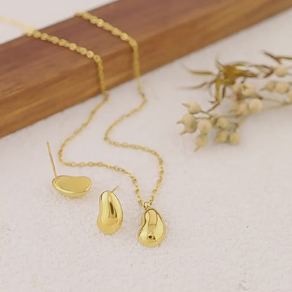 18K Gold Plated Stainless Steel Teardrop Bead Pendant Necklace | Minimalist Luxury Jewelry