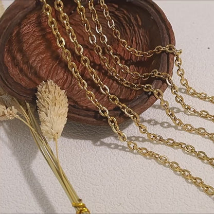 18K Gold Plated Stainless Steel Cross Chunky Chain Bracelet – High-End Fashion Statement Jewelry for Women